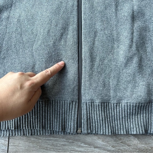 Armani Exchange Pure Cotton Hooded Cardigan Sweater - Picture 16 of 16